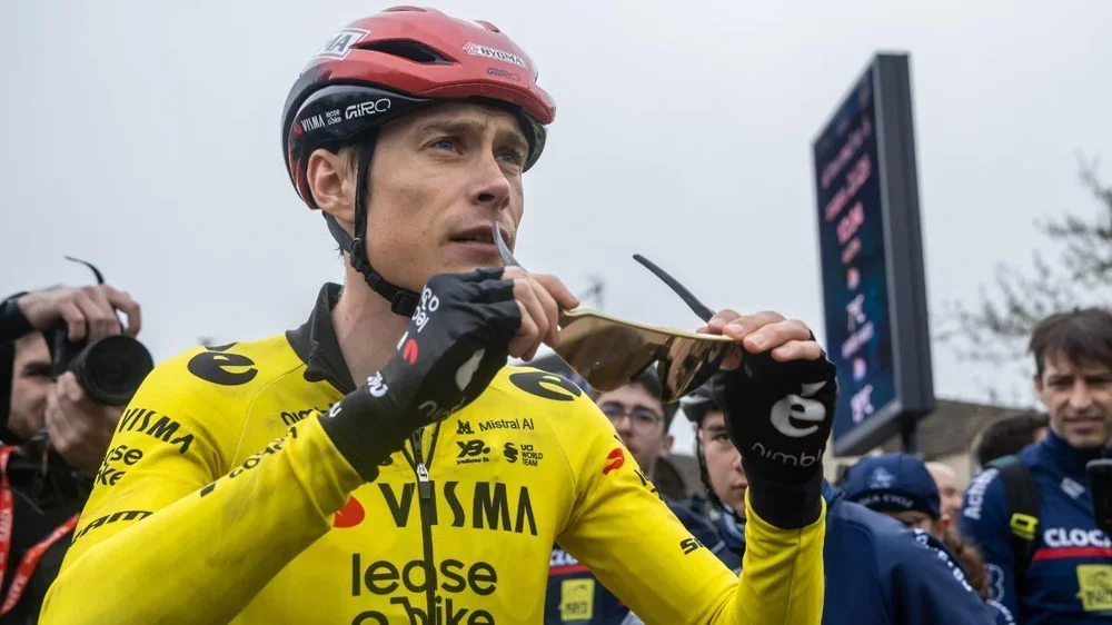Vingegaard se prepara para asaltar el Giro de Italia 2026