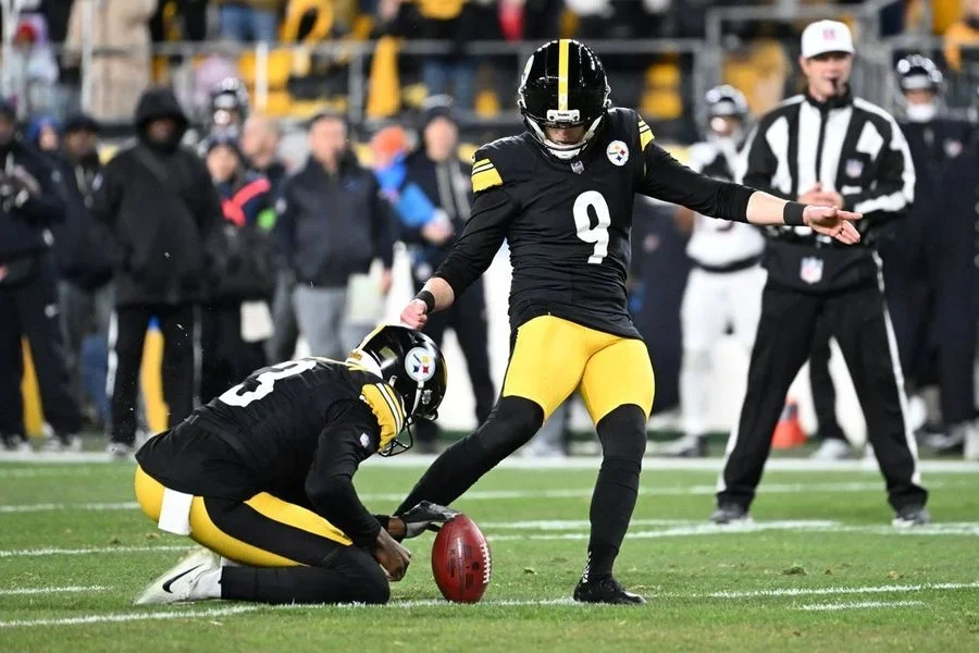 NFL: AFC Wild Card Round-Houston Texans at Pittsburgh Steelers