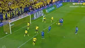 O autogolo insólito de Bento no último lance que tirou ao Al Nassr a hipótese de ser já campeão saudita